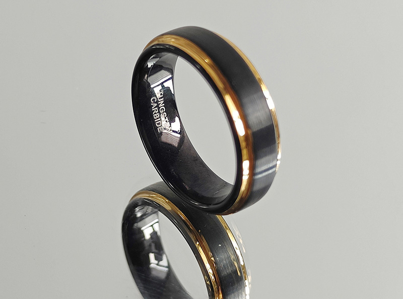 饰品生产商黑金光面不锈钢指环